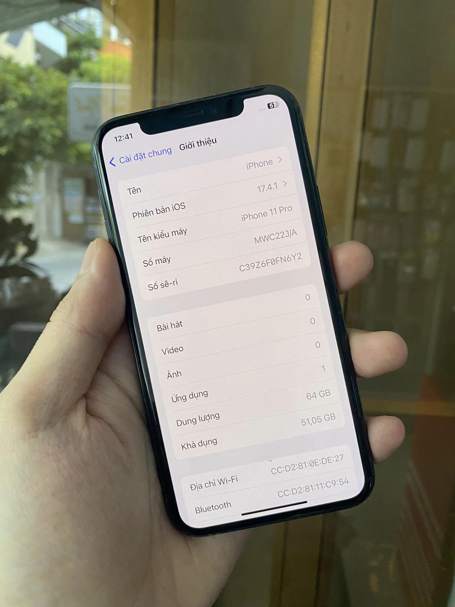 Năm 2024 thì iPhone 11 pro 64GB giá bao nhiêu ?